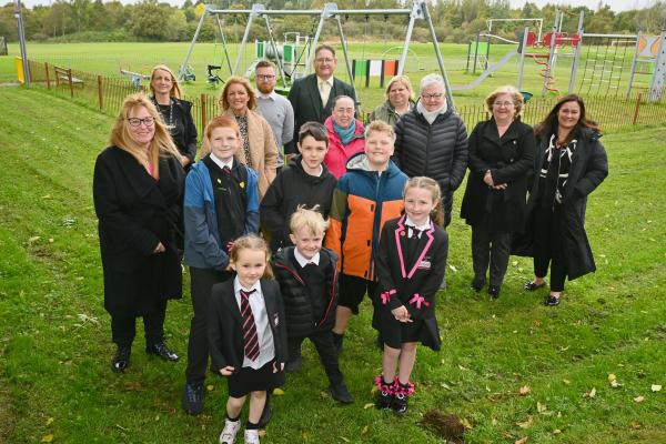 Clelland play park opens